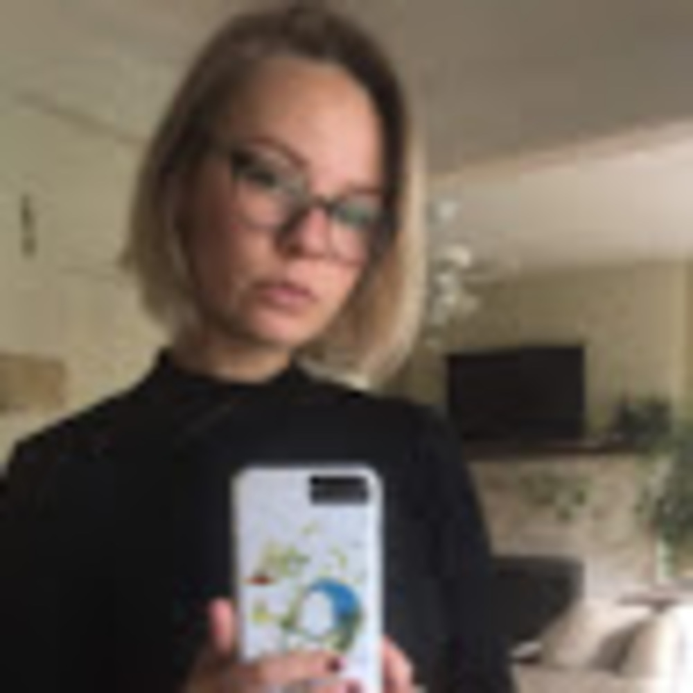 Meet your Posher, Lydia